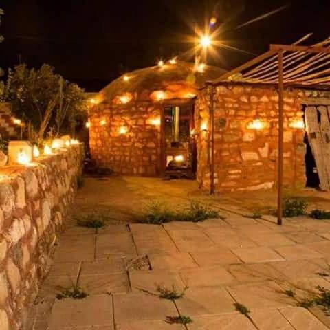 Appartement Petra Bedouin House à Al Hayy Extérieur photo