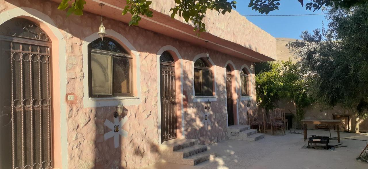 Appartement Petra Bedouin House à Al Hayy Extérieur photo