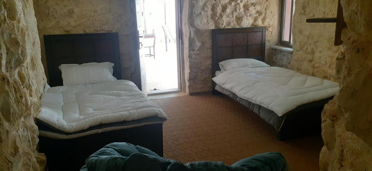 Appartement Petra Bedouin House à Al Hayy Extérieur photo
