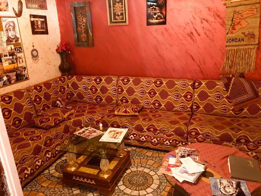Appartement Petra Bedouin House à Al Hayy Extérieur photo