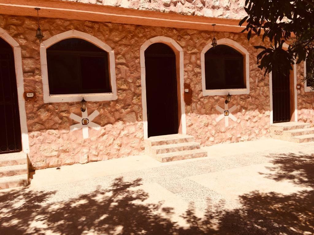 Appartement Petra Bedouin House à Al Hayy Extérieur photo