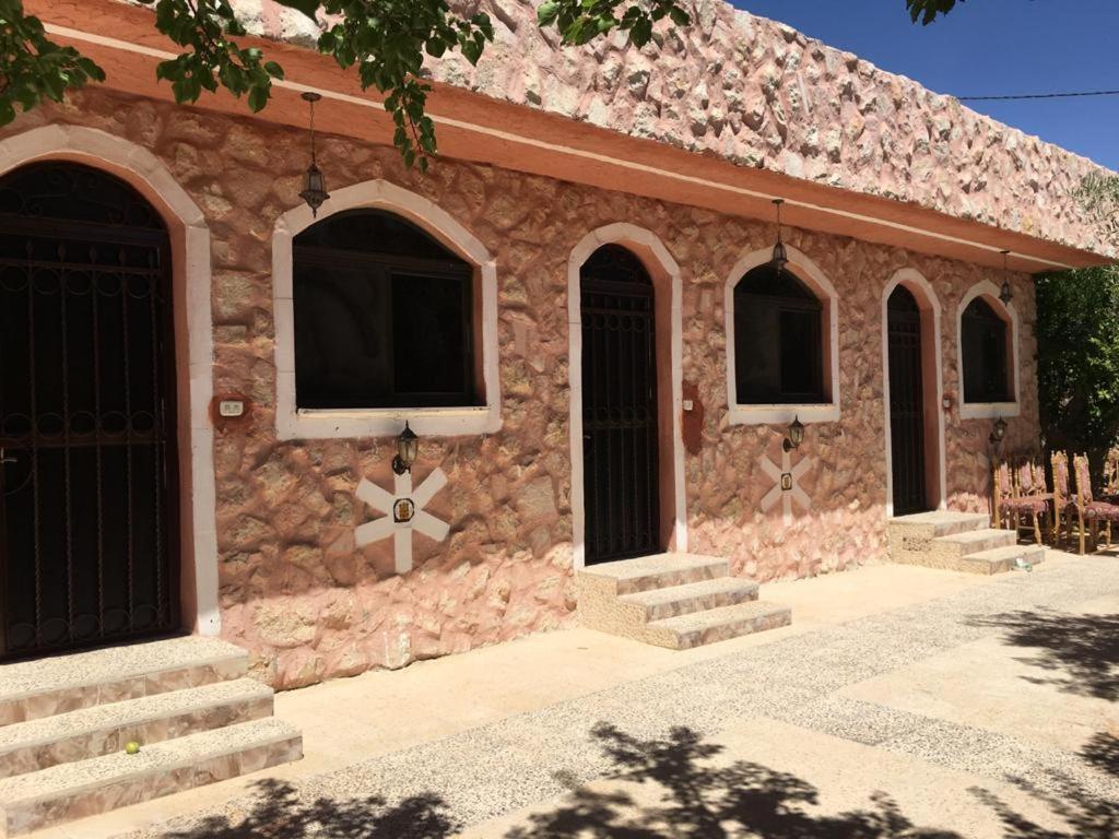 Appartement Petra Bedouin House à Al Hayy Extérieur photo